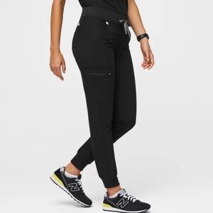 FIGS Zamora Jogger Scrub Pants